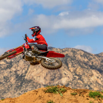 2025 CRF450R Image 8