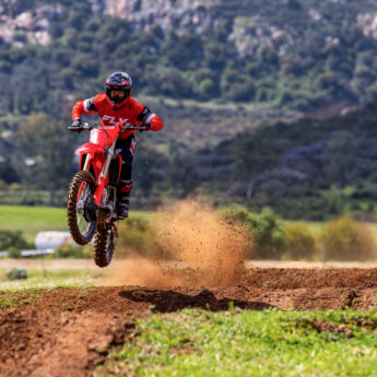 2025 CRF450R Image 10