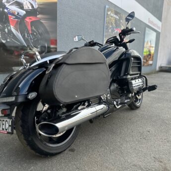 2015 HONDA GL1800C VALKYRIE Image 3