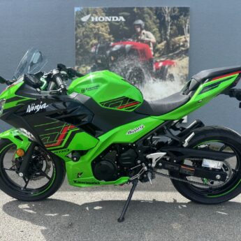 2023 KAWASAKI EX400 Image 4